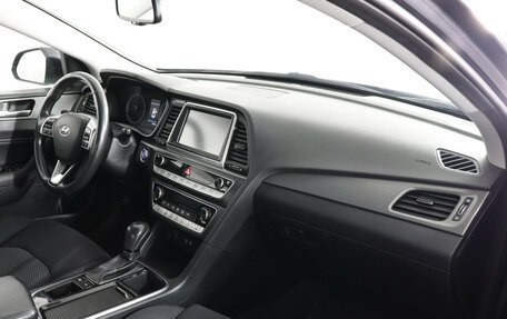 Hyundai Sonata VII, 2018 год, 1 870 000 рублей, 10 фотография