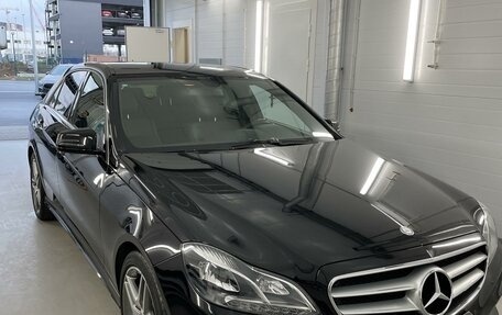 Mercedes-Benz E-Класс, 2015 год, 2 390 000 рублей, 1 фотография