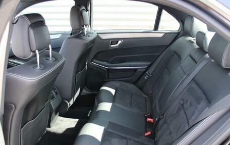 Mercedes-Benz E-Класс, 2015 год, 2 390 000 рублей, 5 фотография