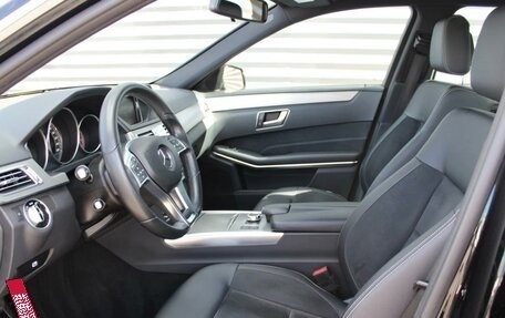 Mercedes-Benz E-Класс, 2015 год, 2 390 000 рублей, 4 фотография