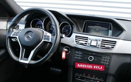 Mercedes-Benz E-Класс, 2015 год, 2 390 000 рублей, 7 фотография