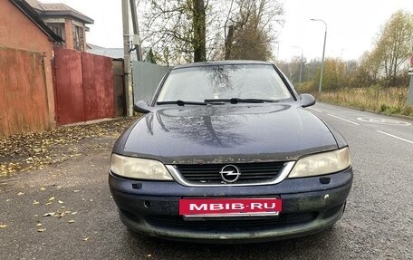 Opel Vectra B рестайлинг, 1999 год, 135 000 рублей, 2 фотография