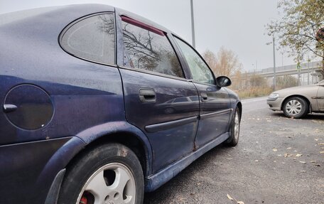 Opel Vectra B рестайлинг, 1999 год, 135 000 рублей, 11 фотография