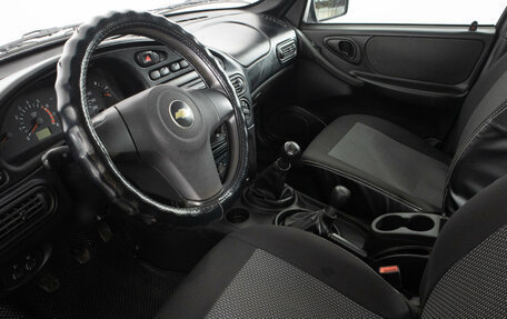 Chevrolet Niva I рестайлинг, 2016 год, 599 000 рублей, 8 фотография