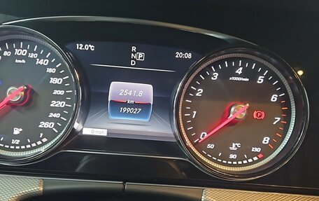 Mercedes-Benz E-Класс, 2018 год, 2 900 000 рублей, 9 фотография