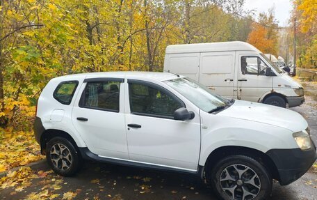 Renault Duster I рестайлинг, 2014 год, 950 000 рублей, 2 фотография