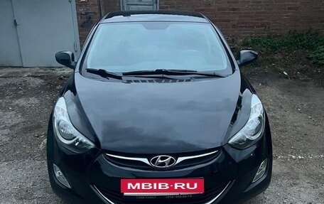 Hyundai Avante, 2012 год, 1 230 000 рублей, 3 фотография