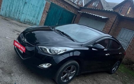 Hyundai Avante, 2012 год, 1 230 000 рублей, 2 фотография