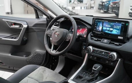 Toyota RAV4, 2025 год, 4 199 000 рублей, 12 фотография