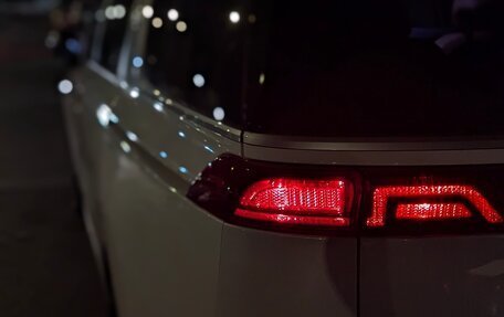 KIA Carnival, 2021 год, 3 500 000 рублей, 6 фотография