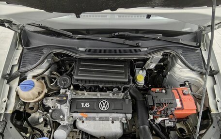 Volkswagen Polo VI (EU Market), 2012 год, 670 000 рублей, 33 фотография