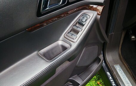 Ford Explorer VI, 2015 год, 2 200 000 рублей, 19 фотография