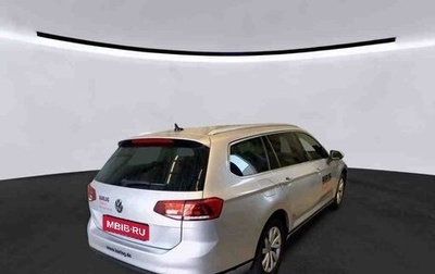 Volkswagen Passat B8 рестайлинг, 2022 год, 2 425 000 рублей, 1 фотография