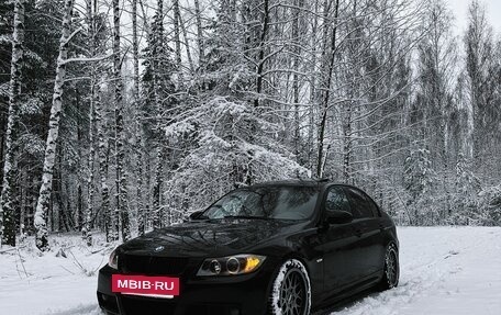 BMW 3 серия, 2005 год, 1 389 000 рублей, 16 фотография