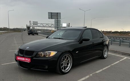 BMW 3 серия, 2005 год, 1 389 000 рублей, 21 фотография