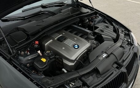 BMW 3 серия, 2005 год, 1 389 000 рублей, 31 фотография