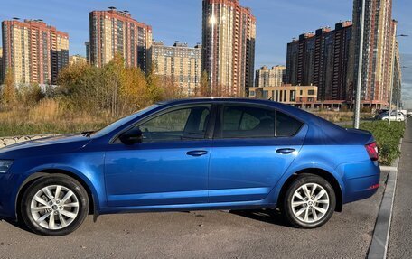 Skoda Octavia, 2018 год, 1 990 000 рублей, 4 фотография