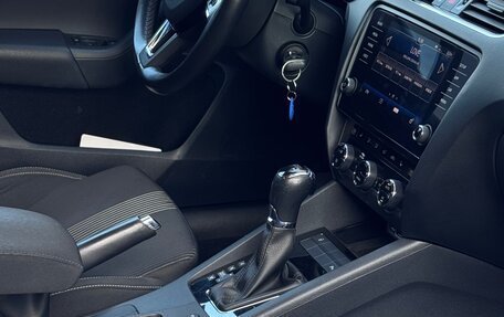 Skoda Octavia, 2018 год, 1 990 000 рублей, 22 фотография