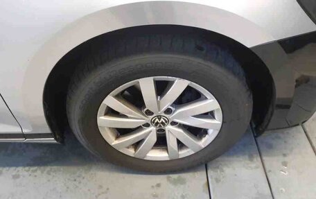 Volkswagen Passat B8 рестайлинг, 2022 год, 2 425 000 рублей, 12 фотография