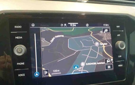 Volkswagen Passat B8 рестайлинг, 2022 год, 2 425 000 рублей, 21 фотография