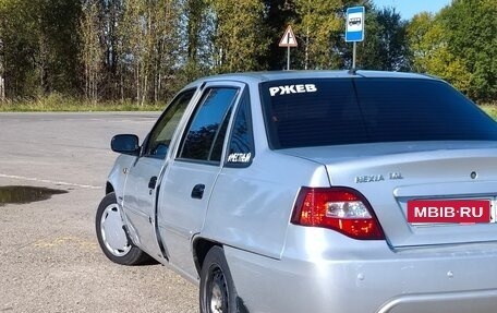 Daewoo Nexia I рестайлинг, 2011 год, 260 000 рублей, 22 фотография