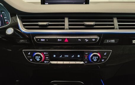 Audi Q7, 2018 год, 3 550 000 рублей, 13 фотография