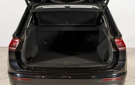 Volkswagen Tiguan II, 2019 год, 2 150 000 рублей, 18 фотография
