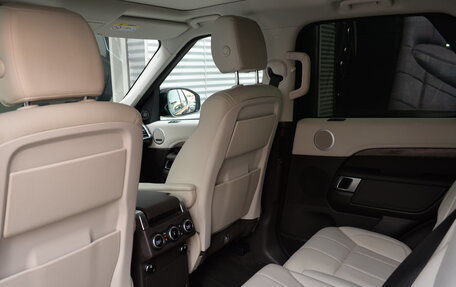 Land Rover Discovery IV, 2017 год, 2 590 000 рублей, 22 фотография