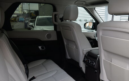 Land Rover Discovery IV, 2017 год, 2 590 000 рублей, 26 фотография