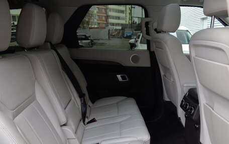 Land Rover Discovery IV, 2017 год, 2 590 000 рублей, 25 фотография