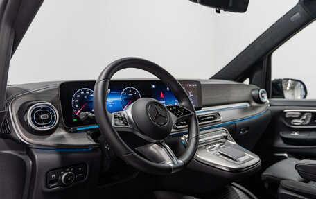 Mercedes-Benz V-Класс, 2024 год, 19 290 000 рублей, 13 фотография