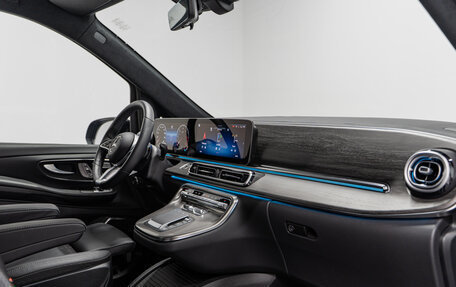 Mercedes-Benz V-Класс, 2024 год, 19 290 000 рублей, 15 фотография