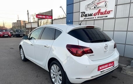Opel Astra J, 2013 год, 747 000 рублей, 4 фотография