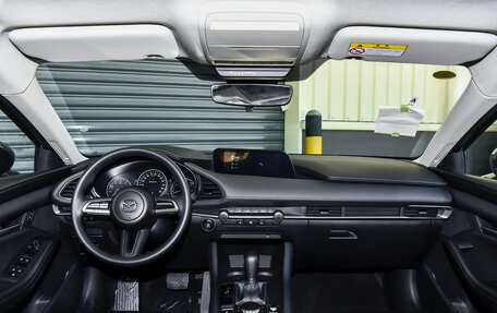 Mazda 3, 2025 год, 2 200 000 рублей, 9 фотография