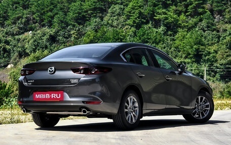 Mazda 3, 2025 год, 2 200 000 рублей, 5 фотография