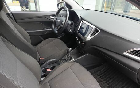 Hyundai Solaris II рестайлинг, 2019 год, 1 050 000 рублей, 13 фотография