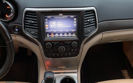 Jeep Grand Cherokee, 2016 год, 3 500 000 рублей, 17 фотография
