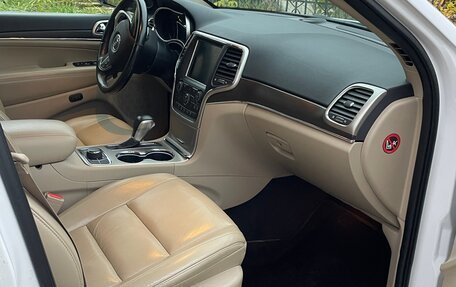 Jeep Grand Cherokee, 2016 год, 3 500 000 рублей, 11 фотография