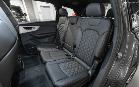 Audi Q7, 2025 год, 12 990 000 рублей, 13 фотография