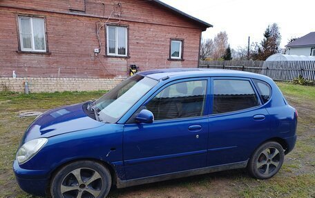 Daihatsu Sirion, 2001 год, 100 000 рублей, 5 фотография