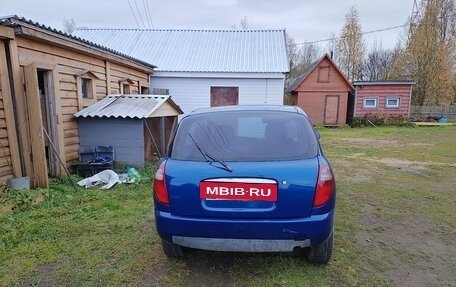 Daihatsu Sirion, 2001 год, 100 000 рублей, 4 фотография