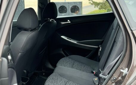 Hyundai Solaris II рестайлинг, 2016 год, 1 050 000 рублей, 12 фотография