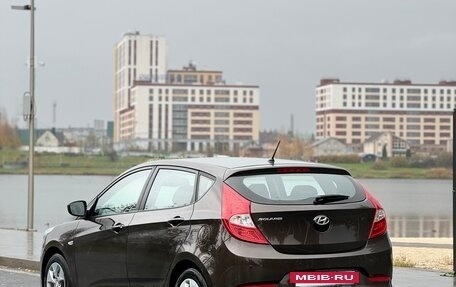 Hyundai Solaris II рестайлинг, 2016 год, 1 050 000 рублей, 6 фотография