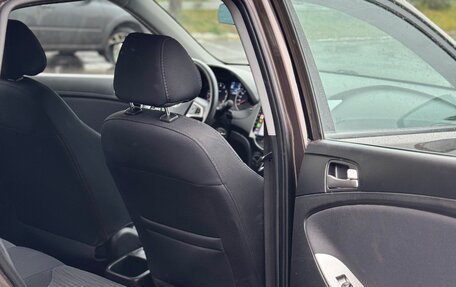 Hyundai Solaris II рестайлинг, 2016 год, 1 050 000 рублей, 18 фотография