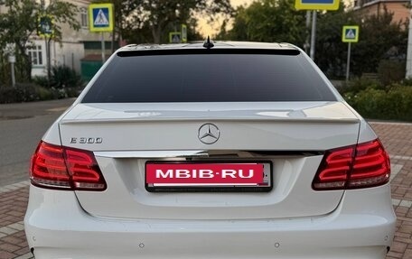 Mercedes-Benz E-Класс, 2014 год, 2 950 000 рублей, 10 фотография
