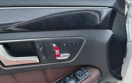 Mercedes-Benz E-Класс, 2014 год, 2 950 000 рублей, 19 фотография