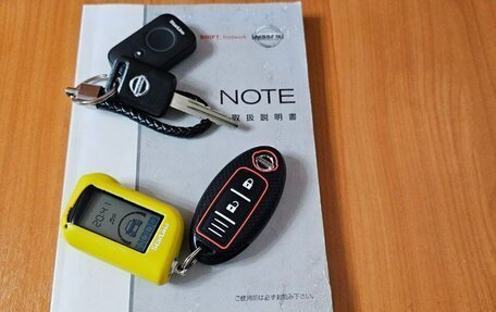 Nissan Note II рестайлинг, 2008 год, 650 000 рублей, 29 фотография
