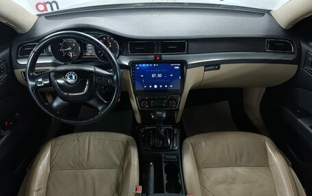 Skoda Superb III рестайлинг, 2009 год, 699 000 рублей, 15 фотография