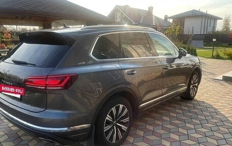 Volkswagen Touareg III, 2021 год, 5 150 000 рублей, 2 фотография