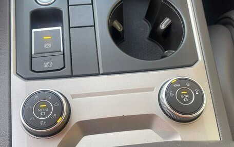 Volkswagen Touareg III, 2021 год, 5 150 000 рублей, 12 фотография